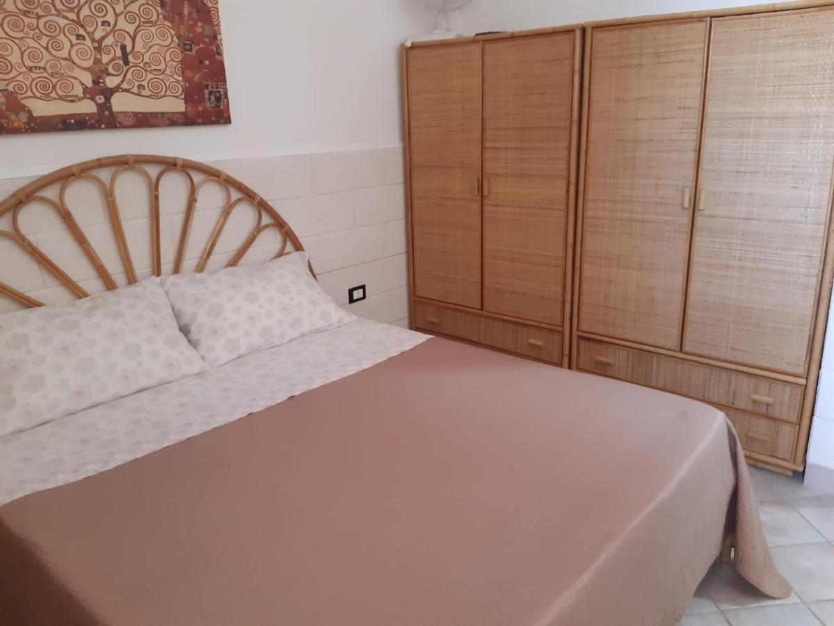 Casa Vacanza Rita Marina Di Pescoluse Dış mekan fotoğraf