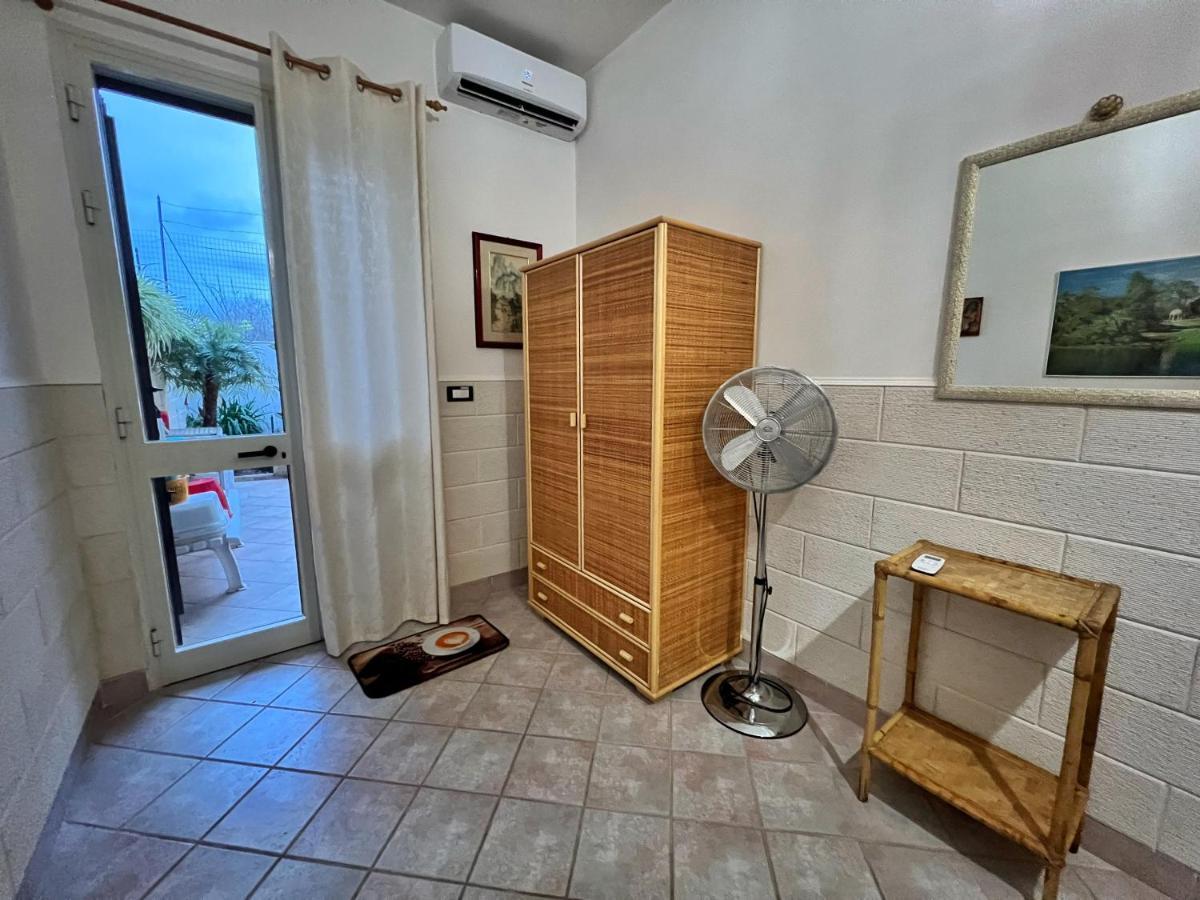 Casa Vacanza Rita Marina Di Pescoluse Dış mekan fotoğraf