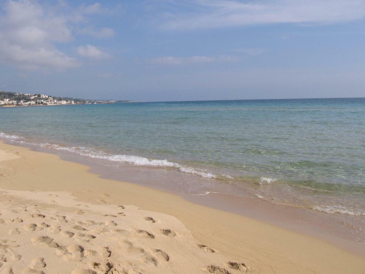 Casa Vacanza Rita Marina Di Pescoluse Dış mekan fotoğraf